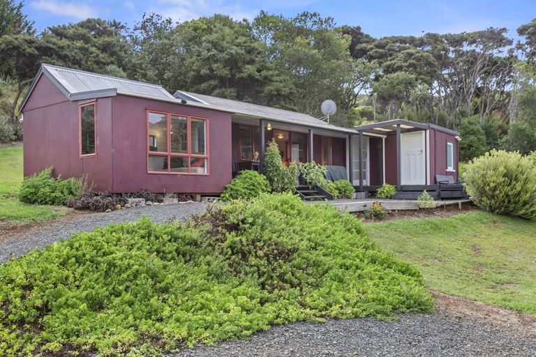 Photo of property in 1795 Whaanga Road, Raglan, 3296