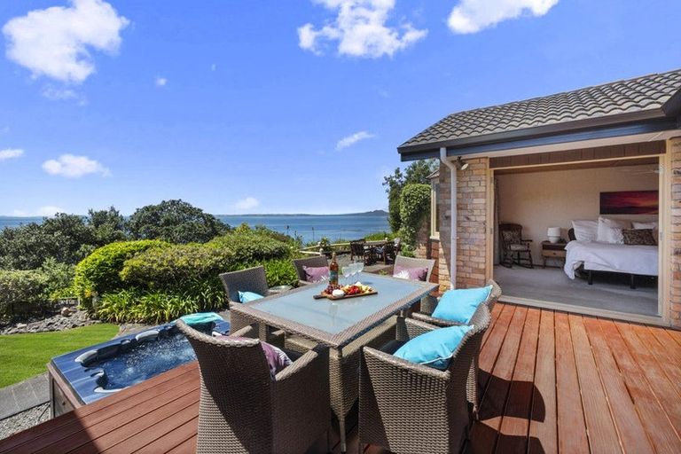 Photo of property in 40 Rock Isle Road, Torbay, Auckland, 0630