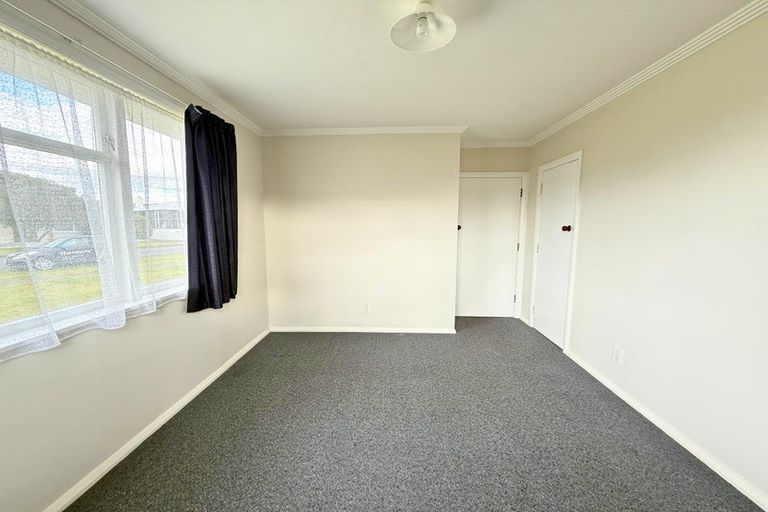 Photo of property in 16 Burns Street, Tawhero, Whanganui, 4501