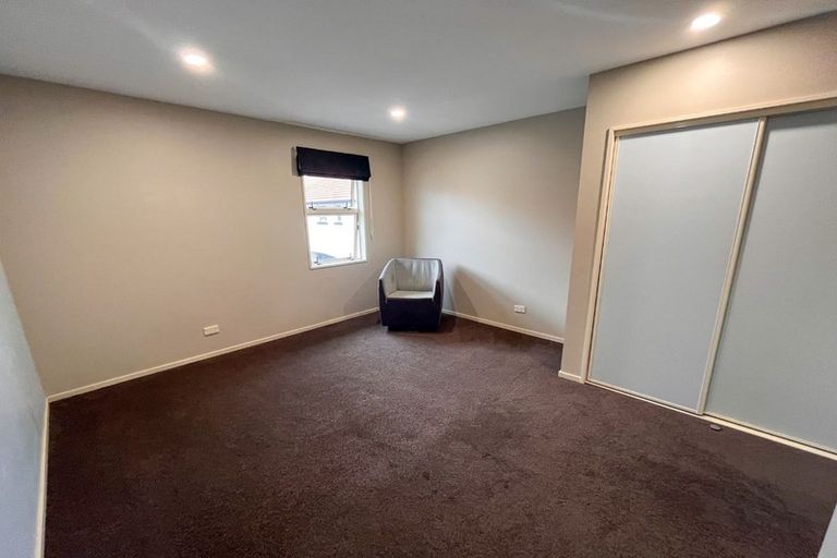 Photo of property in 9g Crohane Place, Addington, Christchurch, 8024