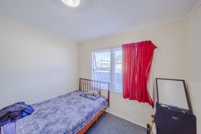 Photo of property in 18 Davidson Avenue, Pirimai, Napier, 4112