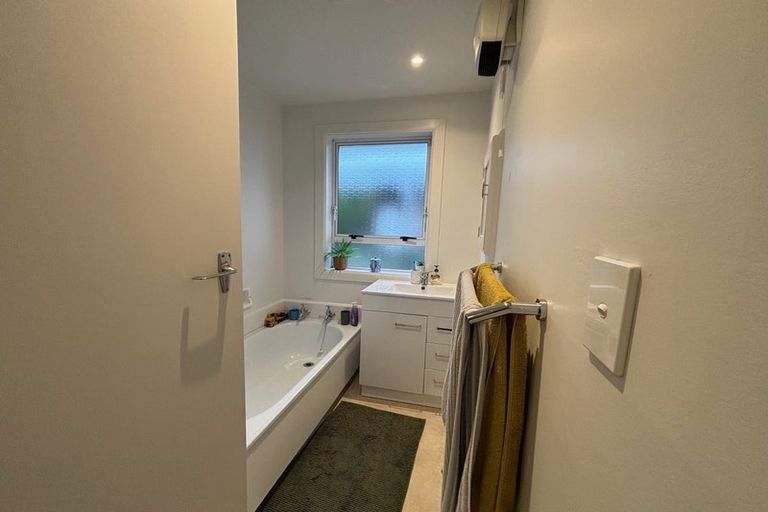 Photo of property in 2/2 Parklands Drive, Huntsbury, Christchurch, 8022