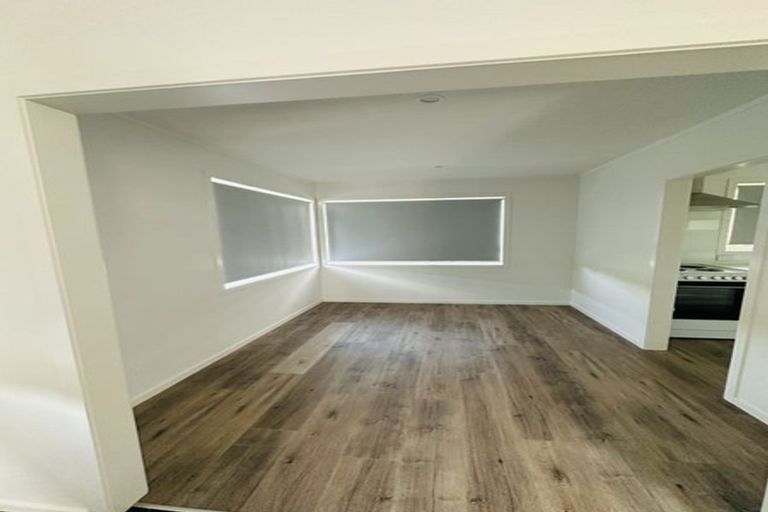 Photo of property in 699 East Coast Road, Browns Bay, Auckland, 0630