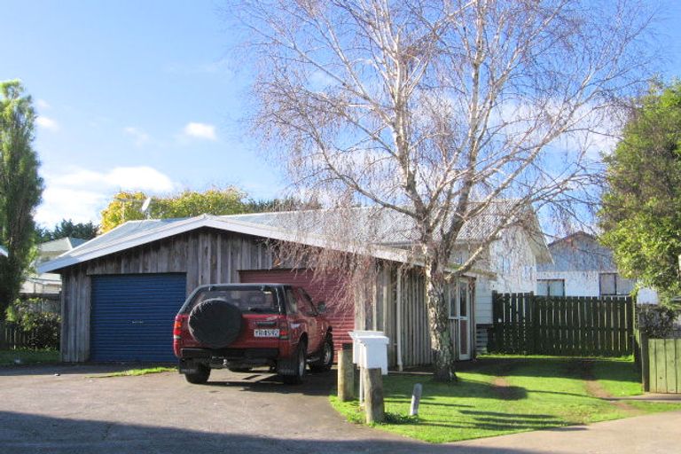 Photo of property in 11a Keri Anne Place, Goodwood Heights, Auckland, 2105