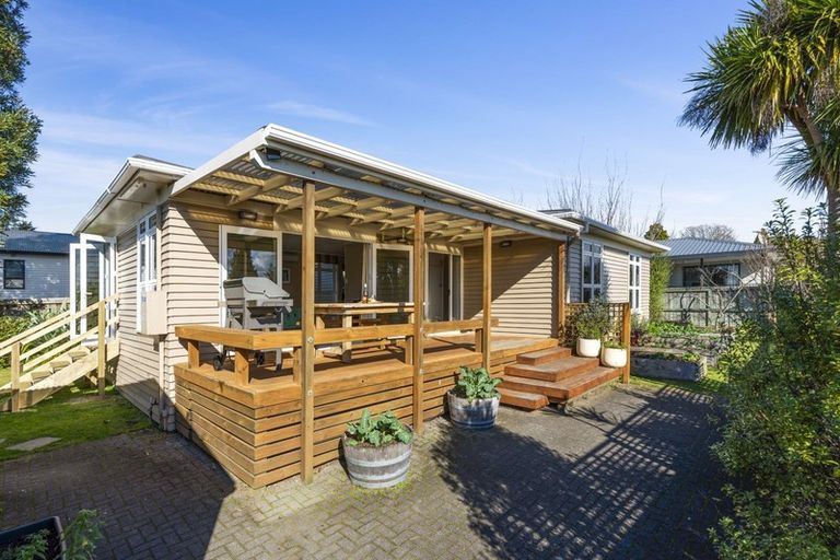 Photo of property in 5 Fairley Road, Lynmore, Rotorua, 3010