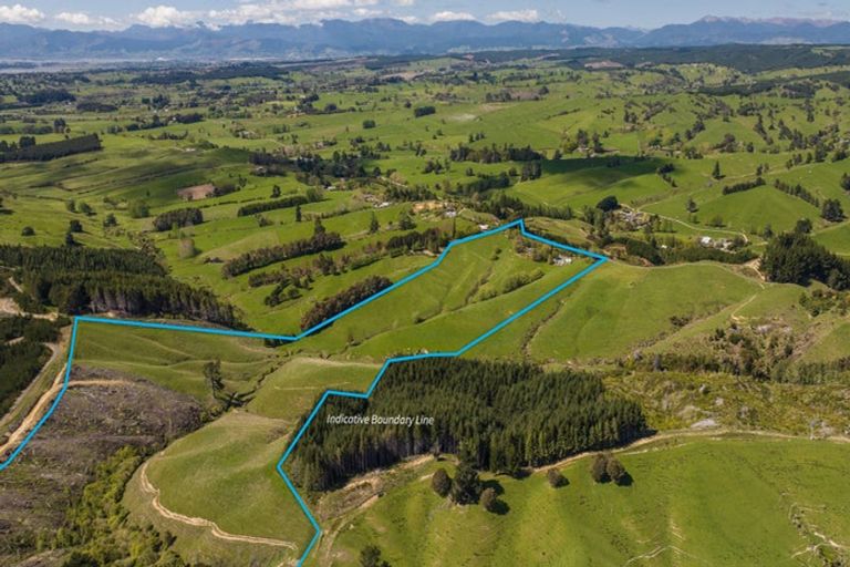 Photo of property in 372 Rosedale Road, Upper Moutere, 7175