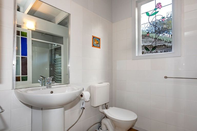 Photo of property in 451 Tuateawa Road, Tuateawa, Coromandel, 3583