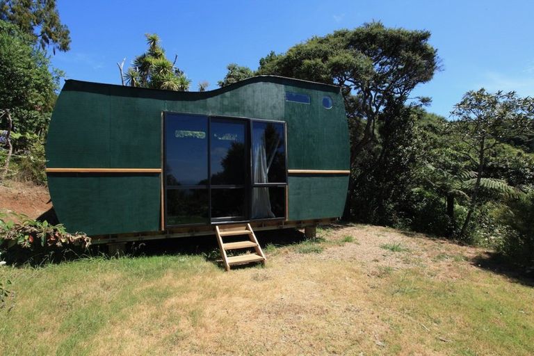 Photo of property in 112 Whaanga Road, Raglan, 3297