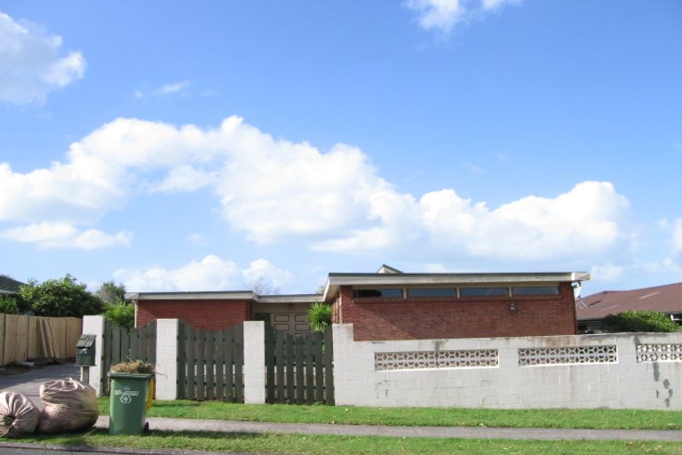 Photo of property in 36 Luton Avenue, Sunnyhills, Auckland, 2010