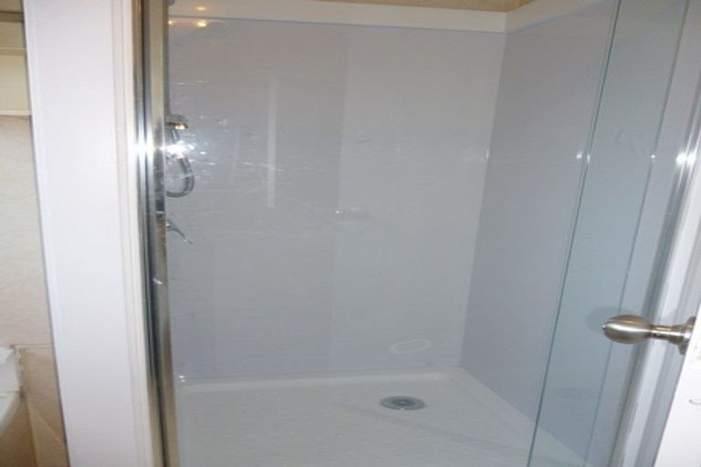 Photo of property in 109 Keegan Drive, Massey, Auckland, 0614