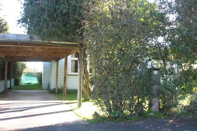 Photo of property in 38 Thomson Street, West End, Palmerston North, 4412