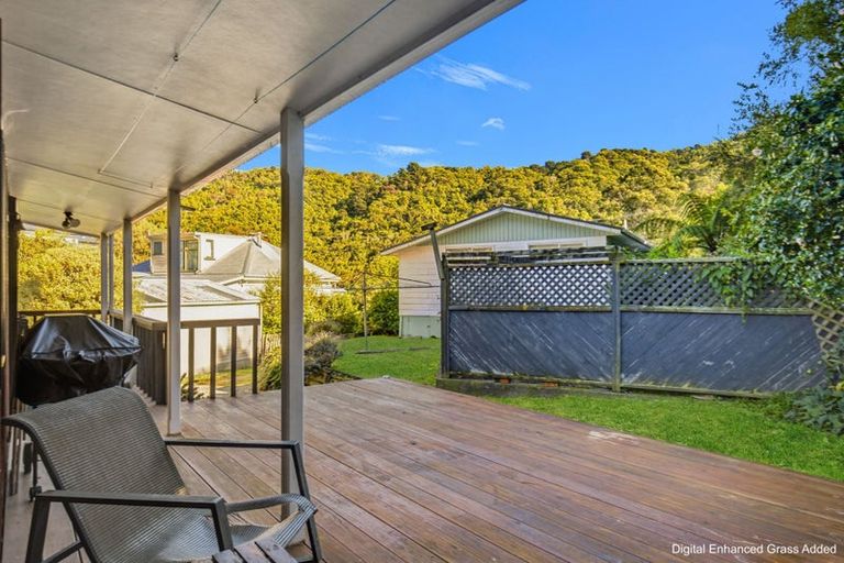 Photo of property in 15a Hampden Street, Picton, 7220