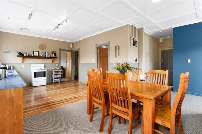 Photo of property in 25 Athenree Road, Athenree, Katikati, 3177