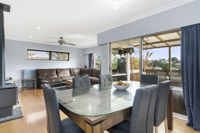 Photo of property in 63 Sutherland Road, Brookfield, Tauranga, 3110