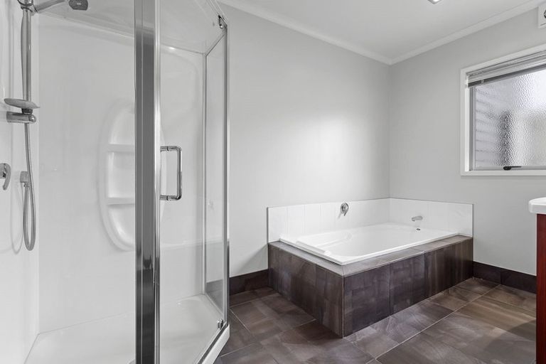 Photo of property in 27 The Fairway, Whakatane, 3120