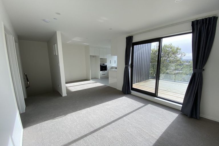 Photo of property in 1/7 Kereru Street, Two Mile Bay, Taupo, 3330