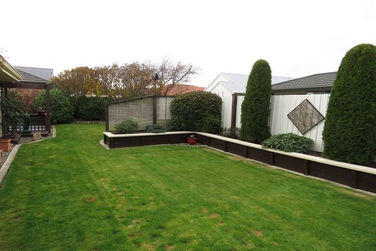 Photo of property in 51 Vogel Place, Waikiwi, Invercargill, 9810