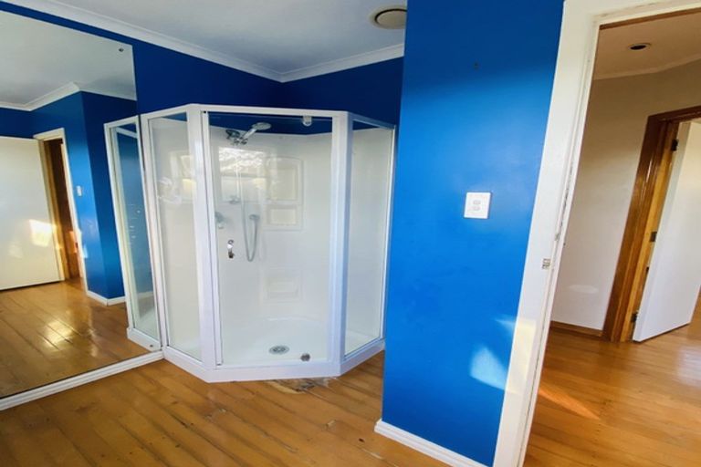 Photo of property in 14 Lanigan Street, Birkdale, Auckland, 0626