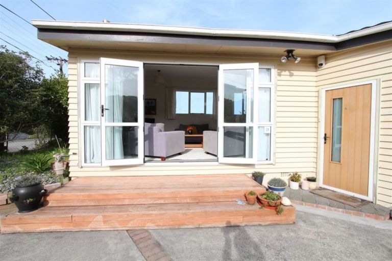 Photo of property in 68 Madras Street, Khandallah, Wellington, 6035