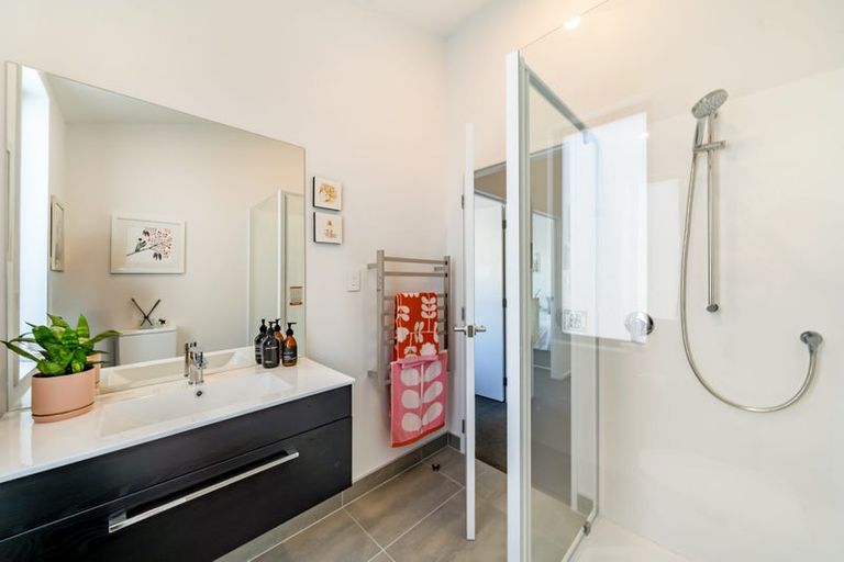 Photo of property in 4a Mamari Street, Rongotai, Wellington, 6022