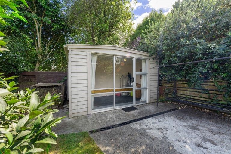 Photo of property in 19 Mudgway Place, Awapuni, Palmerston North, 4412