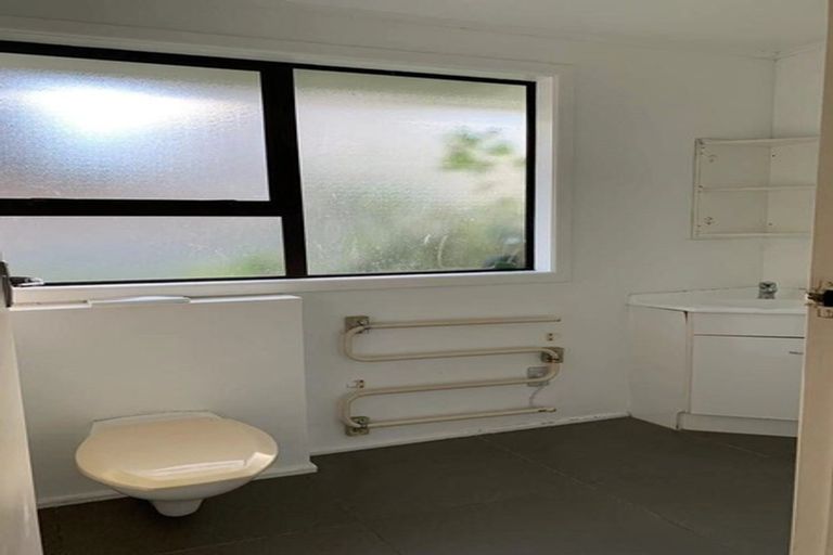 Photo of property in 14 Hepper Street, New Lynn, Auckland, 0600