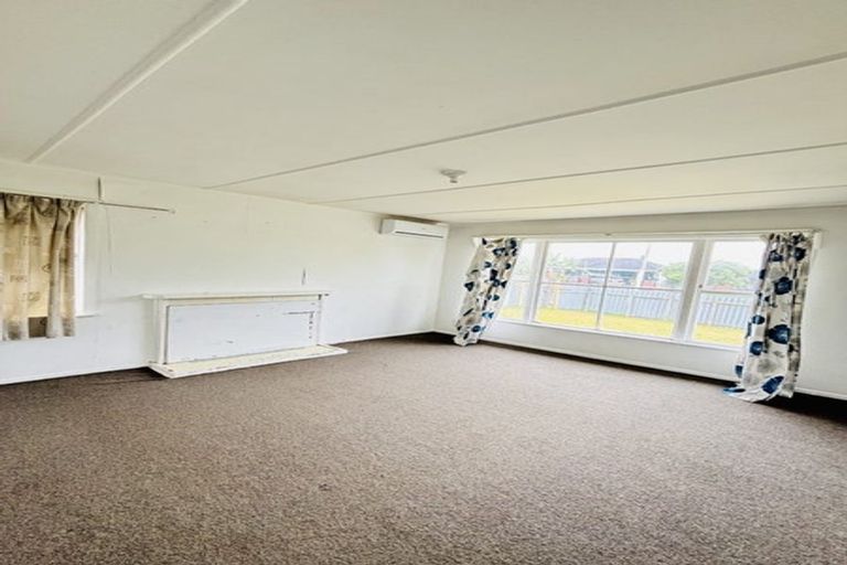 Photo of property in 18 Crown Crescent, Otara, Auckland, 2023