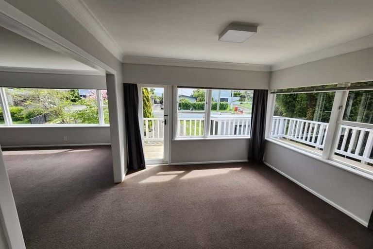 Photo of property in 6 Gray Avenue, Paraparaumu Beach, Paraparaumu, 5032