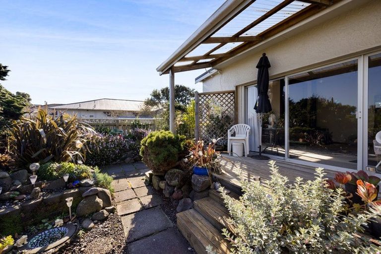 Photo of property in 13 Disraeli Street, Hawera, 4610