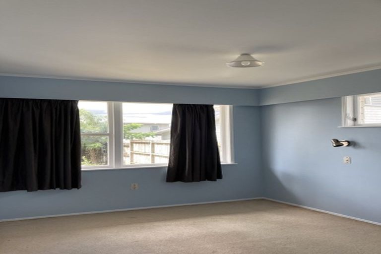 Photo of property in 18 Harford Place, Pakuranga Heights, Auckland, 2010