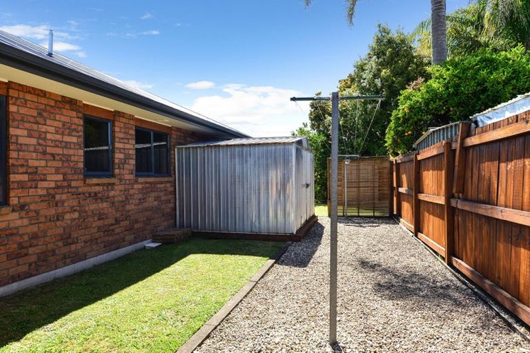 Photo of property in 34 Cairns Crescent, Rototuna, Hamilton, 3210
