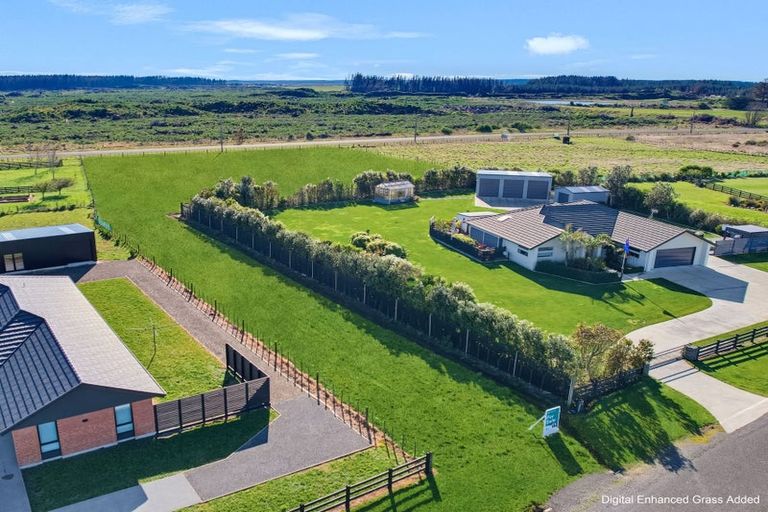 Photo of property in 3 Carex Grove, Foxton Beach, Foxton, 4815