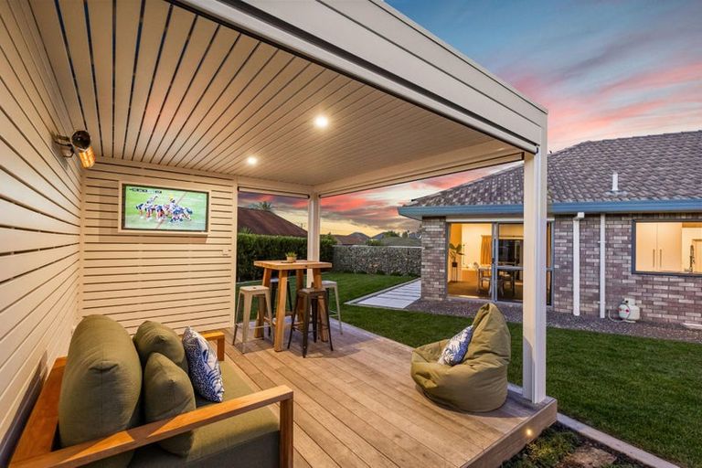 Photo of property in 7 Bannings Way, Hobsonville, Auckland, 0618
