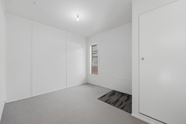 Photo of property in 20b Ashdown Place, Pahurehure, Papakura, 2113