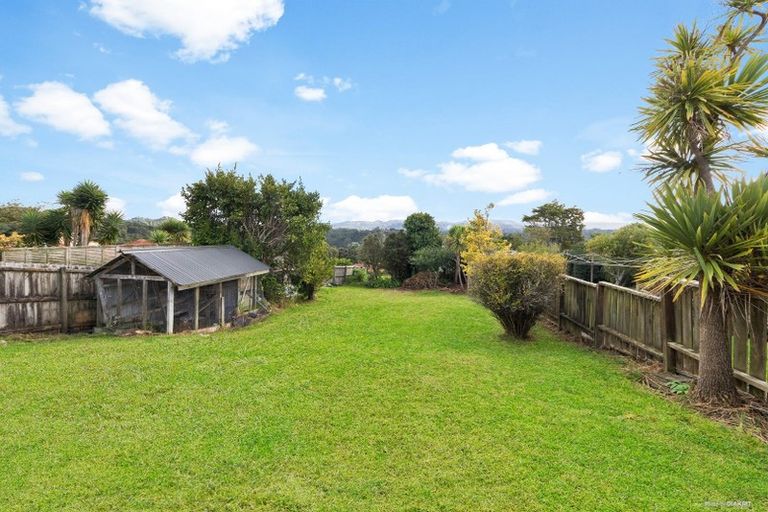 Photo of property in 130 Glengarry Road, Glen Eden, Auckland, 0602