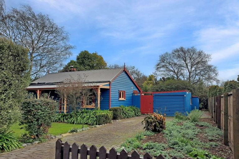 Photo of property in 8 Riwai Street, Templeton, Christchurch, 8042