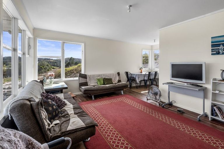 Photo of property in 217 Heatley Road, Whakapirau, 0583