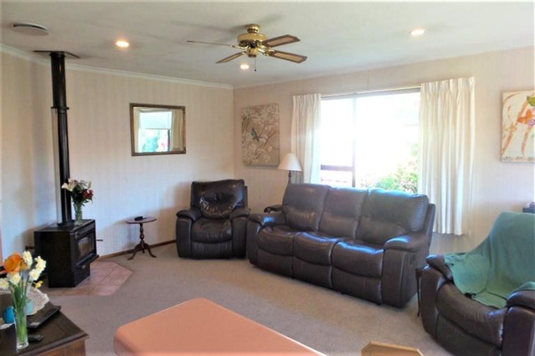 Photo of property in 29 Saint Leonards Road, Temuka, 7920