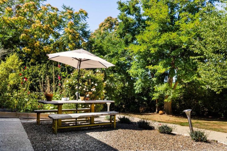 Photo of property in 3 Holloway Street, Clyde, 9330