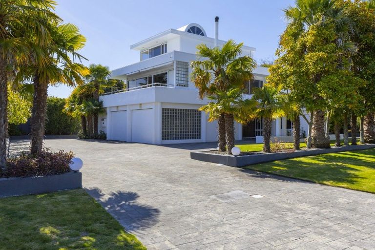 Photo of property in 13 Boundary Road, Waipahihi, Taupo, 3330