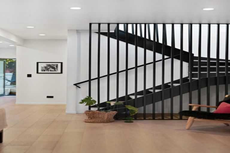 Photo of property in 175 Sandspit Road, Shelly Park, Auckland, 2014