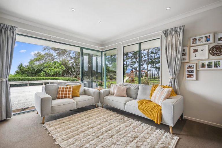 Photo of property in 36a Goudie Road, Helensville, 0875