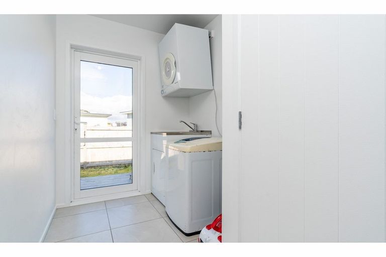 Photo of property in 25 Northcoast Place, Mangawhai Heads, Mangawhai, 0505