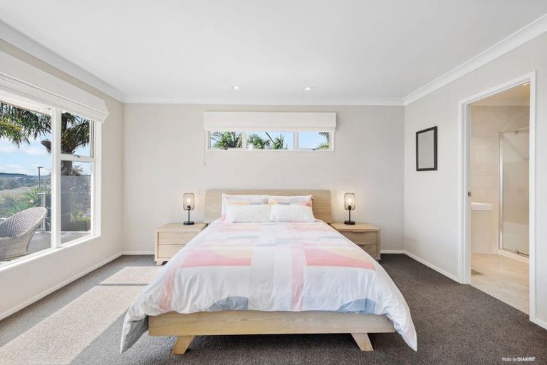 Photo of property in 6 Girdhar Place, Pukekohe, 2120