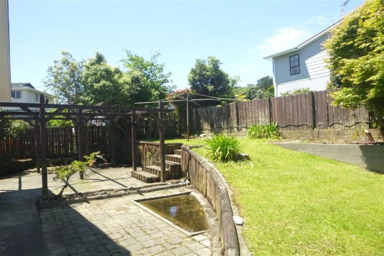 Photo of property in 206 Major Drive, Kelson, Lower Hutt, 5010