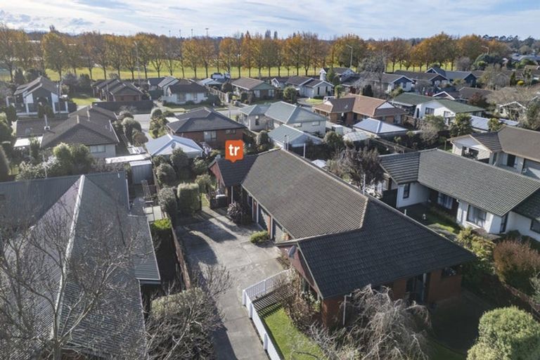 Photo of property in 2/38 Greenock Street, Redwood, Christchurch, 8051