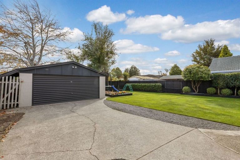 Photo of property in 215 Grimseys Road, Redwood, Christchurch, 8051