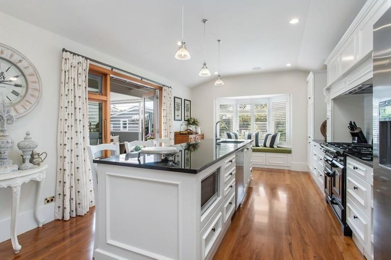 Photo of property in 75 Fisher Avenue, Beckenham, Christchurch, 8023