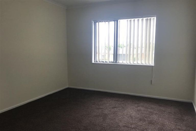 Photo of property in 5d Motatau Road, Papatoetoe, Auckland, 2025