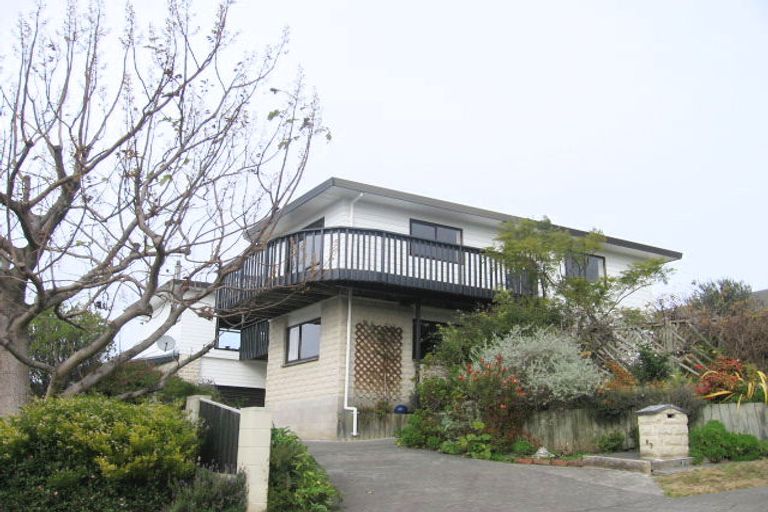 Photo of property in 83 Churchill Drive, Taradale, Napier, 4112